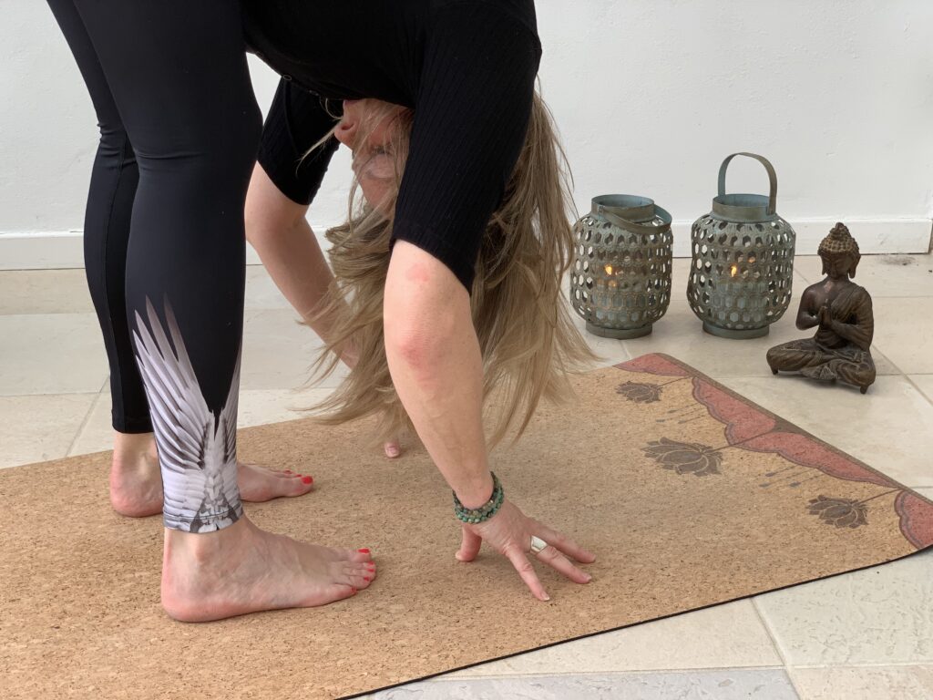 Enetimer yoga